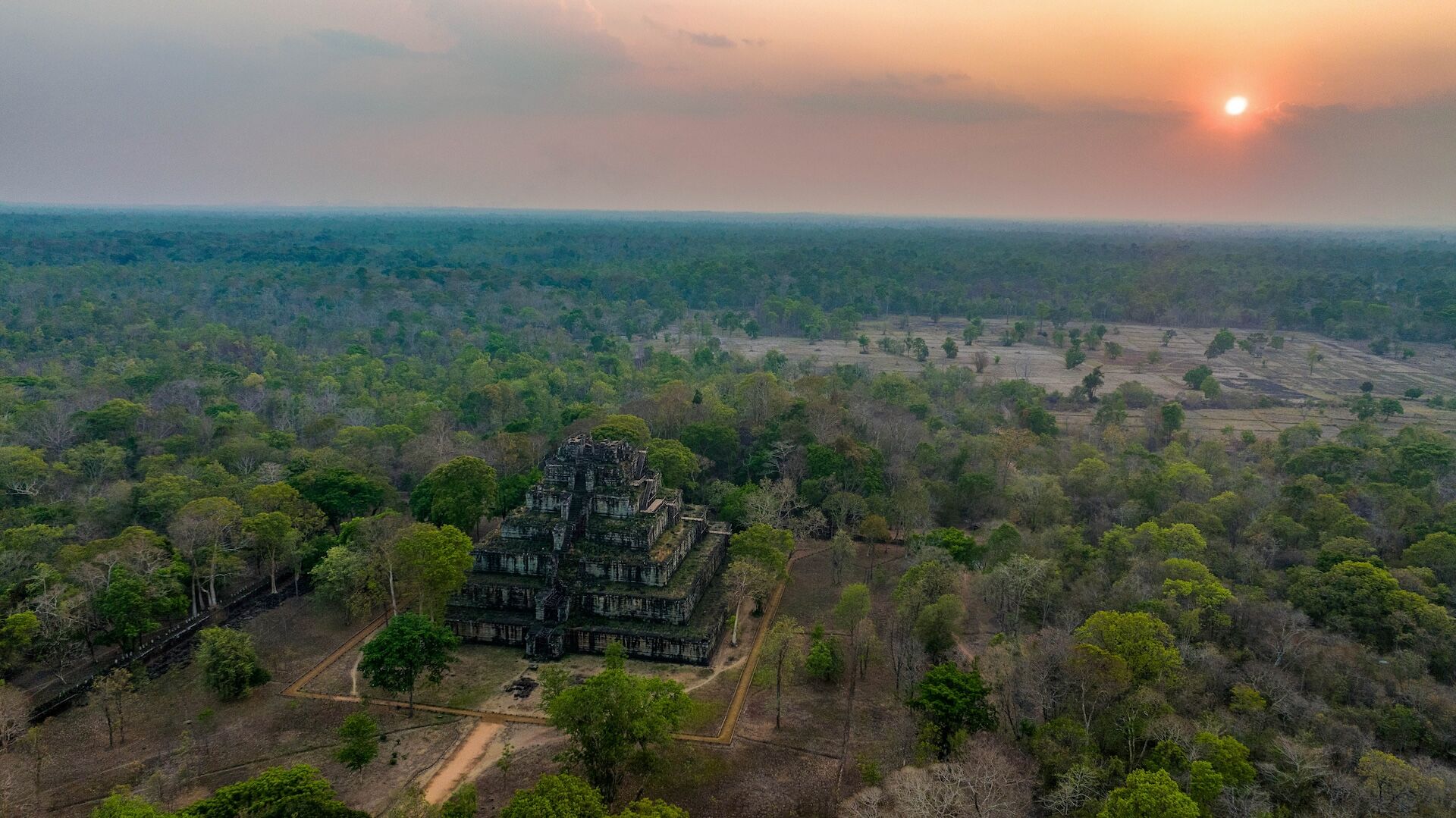 Embrace the vibrant energy of Preah Vihear’s cultural heritage